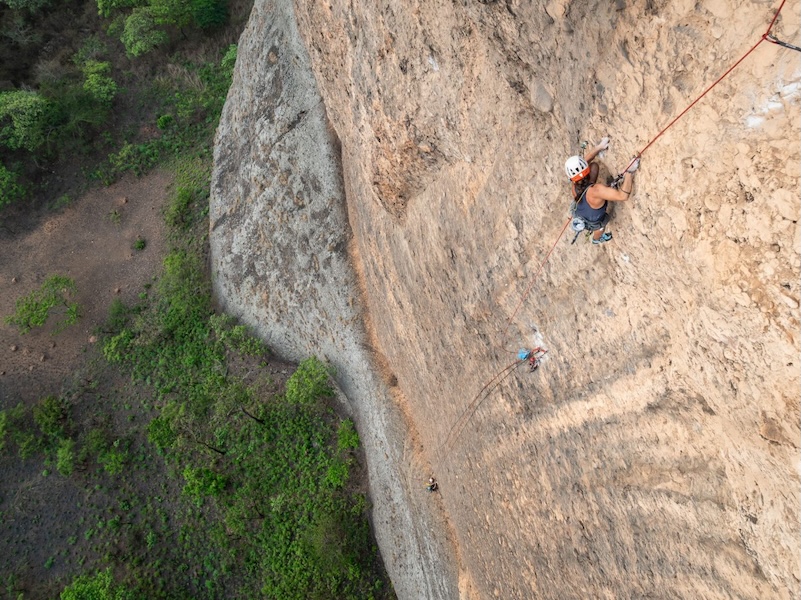 Pedras Negras Wall